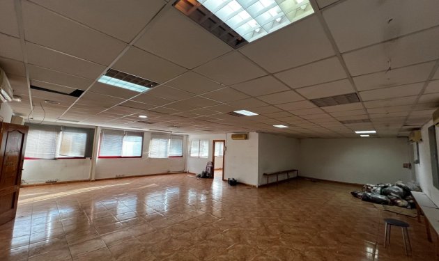 Resale - Nave industrial - Elche Pedanías - Jubalcoi-Saladas