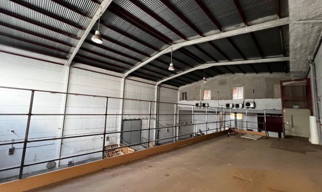 Resale - Nave industrial - Elche Pedanías - Jubalcoi-Saladas