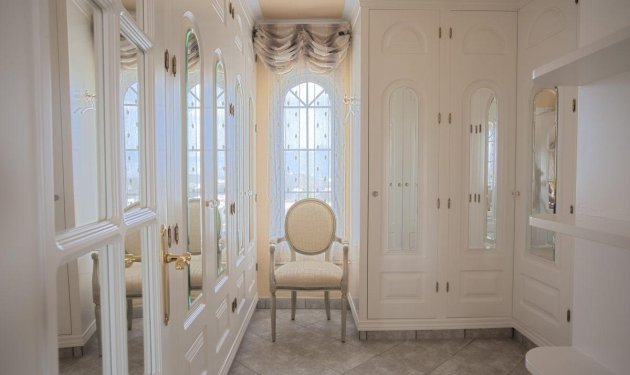 Resale - Villa de Lujo - La Nucía - Coloma