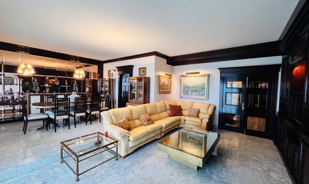 Resale - Piso - Alicante - Centro Tradicional