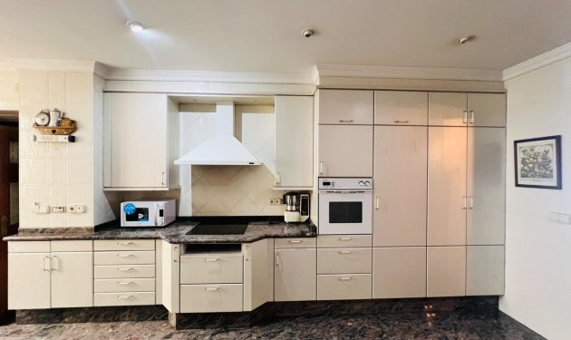 Resale - Piso - Alicante - Centro Tradicional