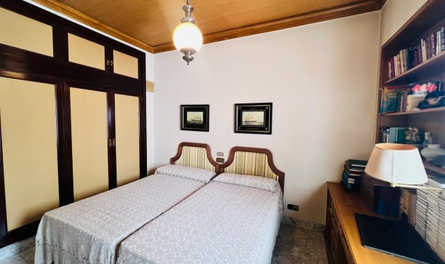 Resale - Piso - Alicante - Centro Tradicional