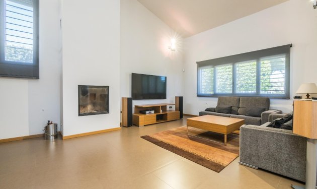 Resale - Villa de Lujo - Peña las aguilas - Peña de Las Águilas