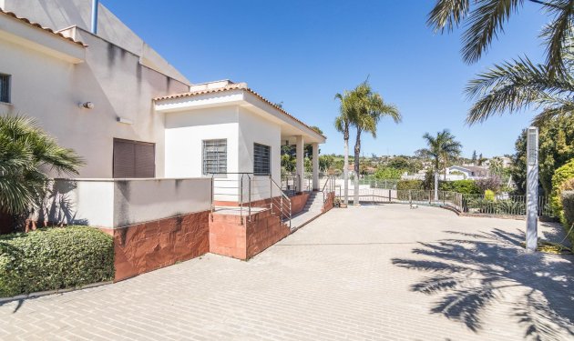 Resale - Villa de Lujo - Peña las aguilas - Peña de Las Águilas