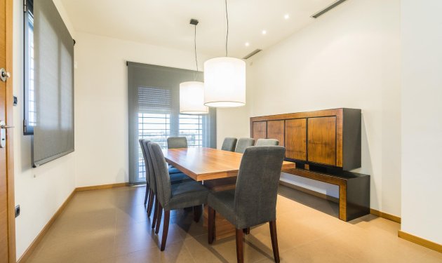 Resale - Villa de Lujo - Peña las aguilas - Peña de Las Águilas