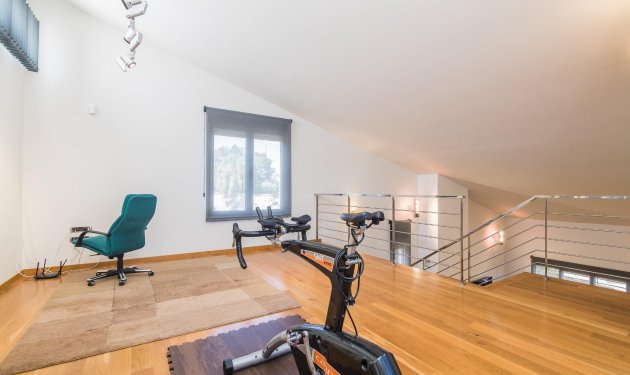 Resale - Villa de Lujo - Peña las aguilas - Peña de Las Águilas