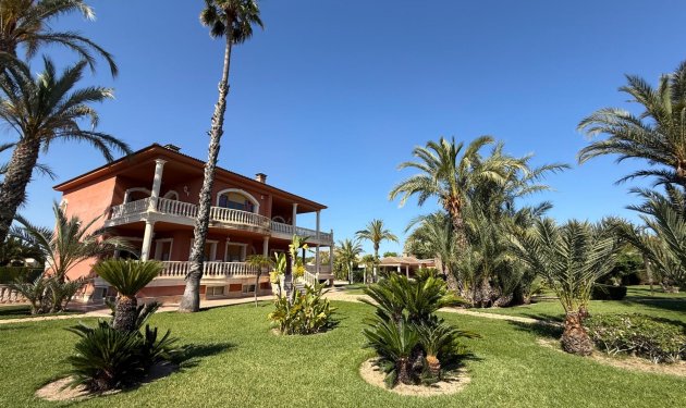 Resale - Chalet - Valverde (Alicante) - Valverde