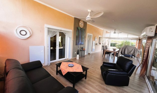 Resale - Chalet - Orihuela - Molins-Campaneta-San Bartolomé