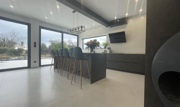 Resale - Chalet - Elche Pedanías - Alzabares