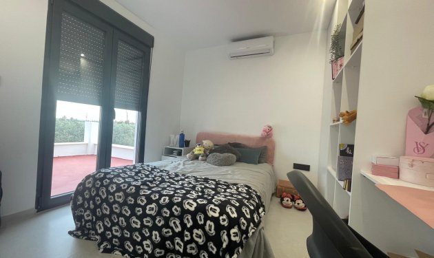 Resale - Chalet - Elche Pedanías - Alzabares