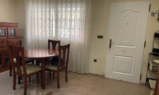 Resale - Planta baja - Torrellano