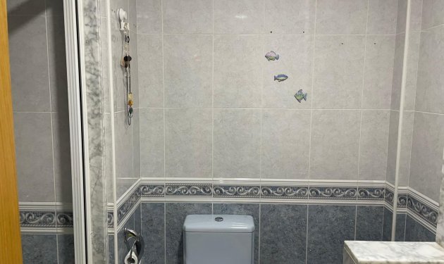 Resale - Planta baja - Torrellano