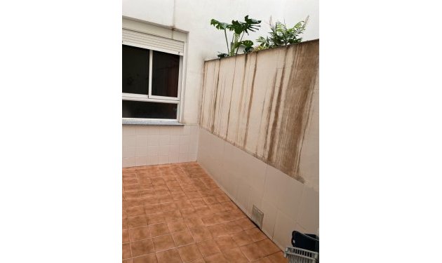 Resale - Planta baja - Torrellano