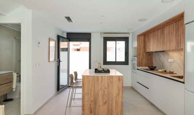 Odsprzedaż - Kamienica - Cox