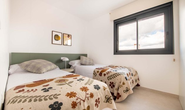 Odsprzedaż - Kamienica - Cox