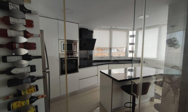 Resale - Piso - Torrevieja - Playa de la mata