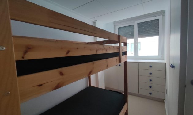 Resale - Piso - Torrevieja - Playa de la mata