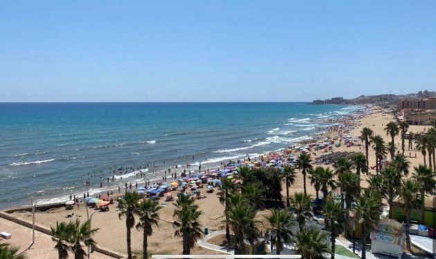 Resale - Piso - Torrevieja - Playa de la mata
