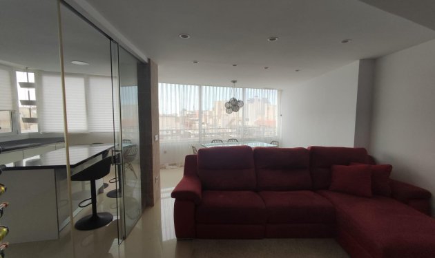 Resale - Piso - Torrevieja - Playa de la mata