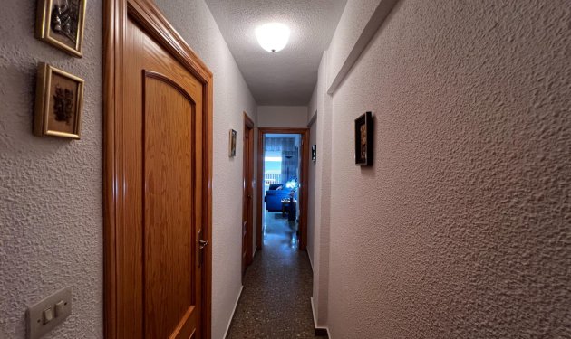 Resale - Piso - Santa Pola - Santiago bernabeu