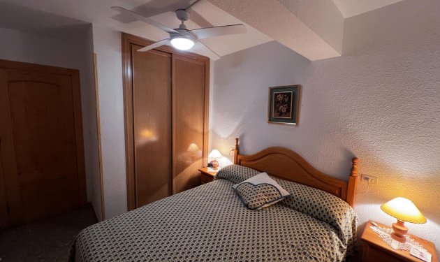 Resale - Piso - Santa Pola - Santiago bernabeu