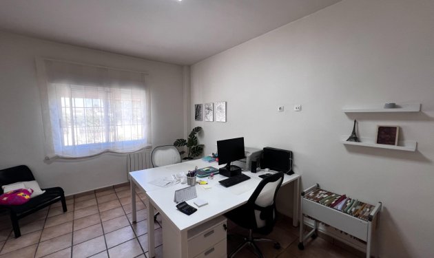 Resale - Chalet - Elche Pedanías - Valverde