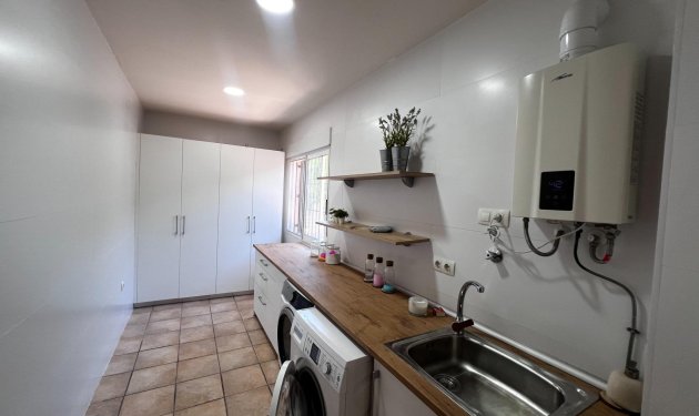 Resale - Chalet - Elche Pedanías - Valverde