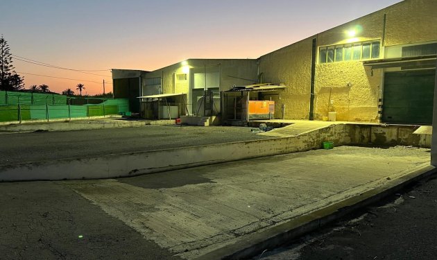 Lange Termijn Verhuur - Nave industrial - Elche