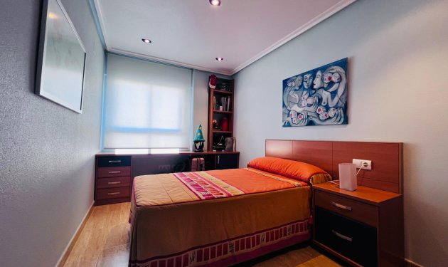 Resale - Piso - Elche - Campo de Fútbol