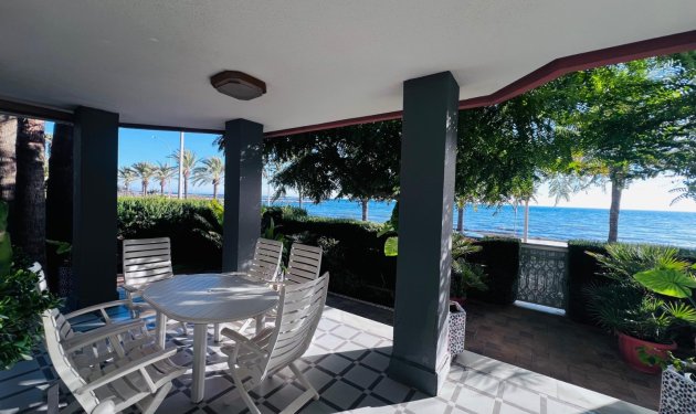 Resale - Chalet - Santa Pola - Santiago bernabeu