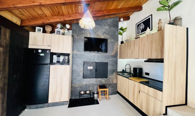 Resale - Chalet - Gran alacant - Avda. mediterraneo