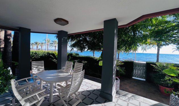 Resale - Chalet - Santa Pola - Santiago bernabeu