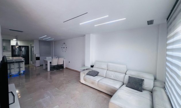 Resale - Townhouse - Elche - Campo de Fútbol