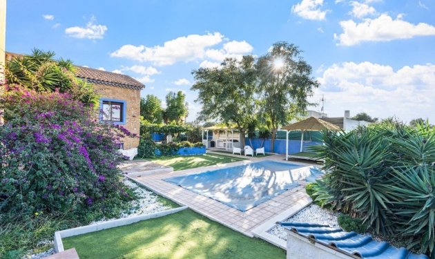 Reventa - Villa de Lujo - Santa Pola
