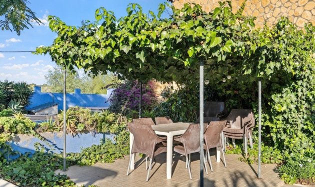 Reventa - Villa de Lujo - Santa Pola