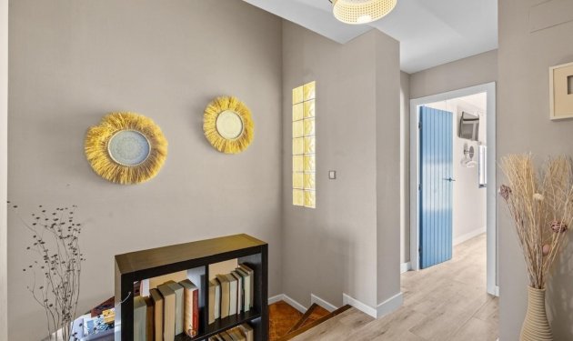 Reventa - Villa de Lujo - Santa Pola