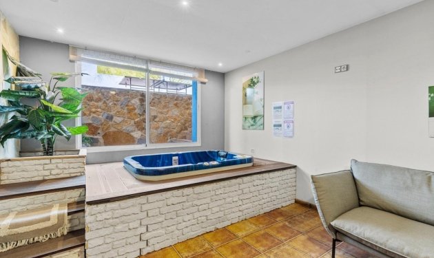 Reventa - Villa de Lujo - Santa Pola