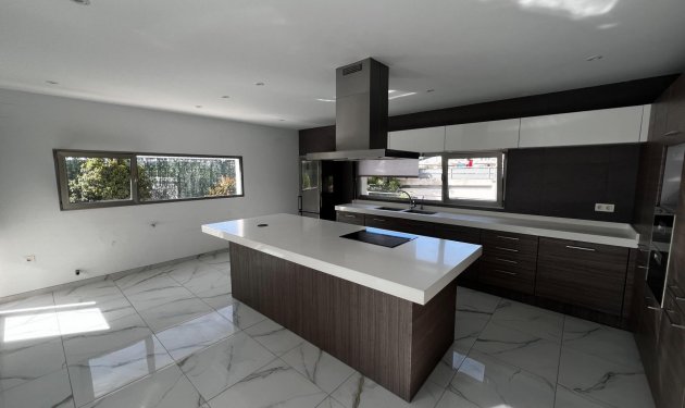 Resale - Chalet - Elche Pedanías - Peña las Águilas