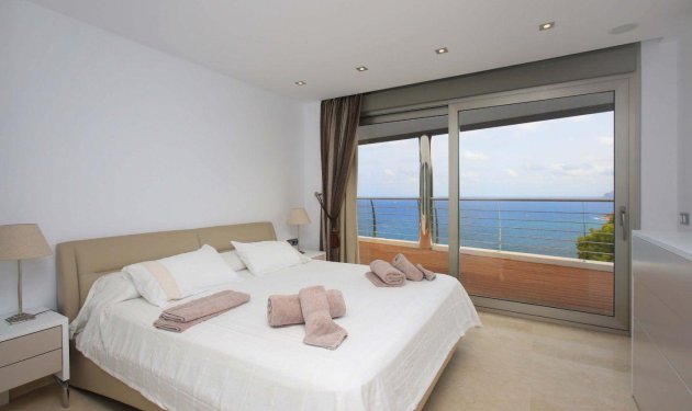 Resale - Chalet - Altea - Zona de Mascarat