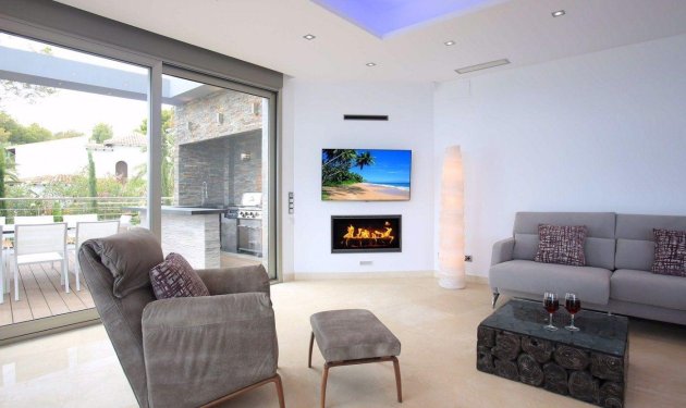 Resale - Chalet - Altea - Zona de Mascarat