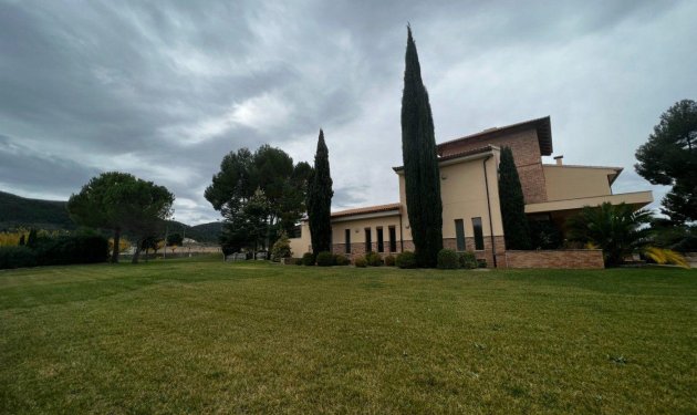 Odsprzedaż - Finca rústica - Penaguila