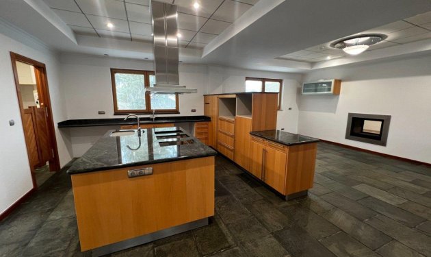 Odsprzedaż - Finca rústica - Penaguila