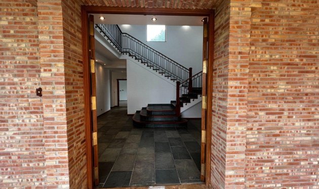 Odsprzedaż - Finca rústica - Penaguila