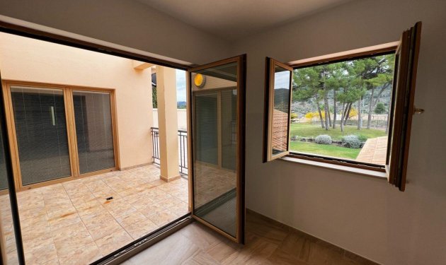 Odsprzedaż - Finca rústica - Penaguila