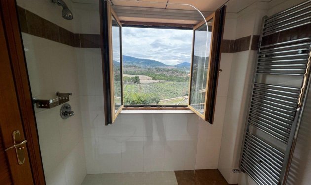 Odsprzedaż - Finca rústica - Penaguila