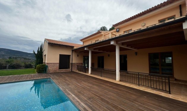 Odsprzedaż - Finca rústica - Penaguila