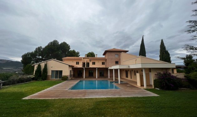 Odsprzedaż - Finca rústica - Penaguila