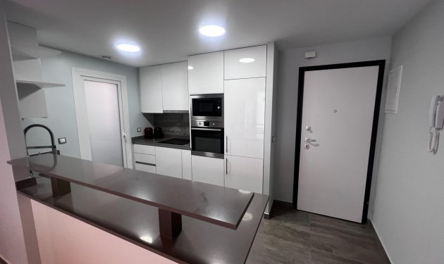 Resale - Apartamento - Elche - Playa arenales del sol