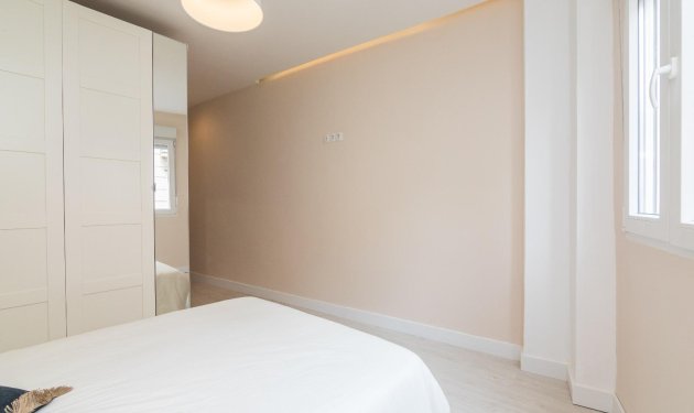 Long Term Rental - Piso - Elche - Centro