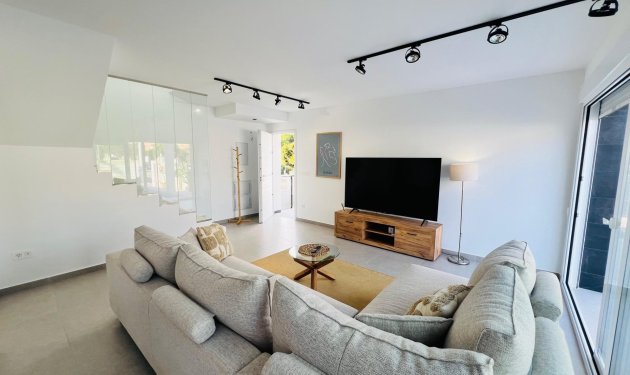 New Build - Pareado - Gran alacant - Monte y Mar